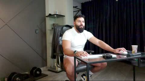 Matthew .. for short call me Matt online show from 12/21/24, 04:09