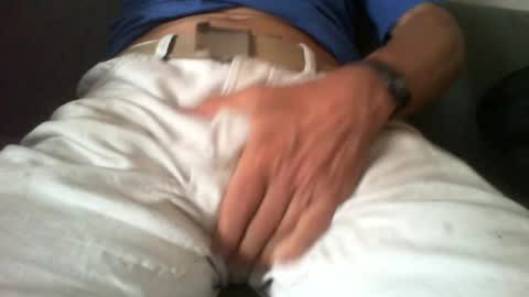Snapshot of glimmertwins11 chatting on 08/02/26, 05:33 glimmertwins11 online show from 08/02/26, 05:33