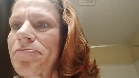 Snapshot of glizzy4u chatting on 09/26/25, 02:26 glizzy4u online show from 09/26/25, 02:26