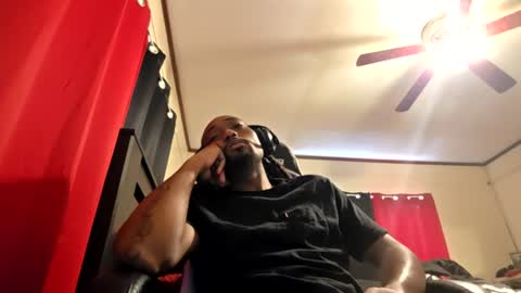 glomightyj online show from 06/24/26, 07:35