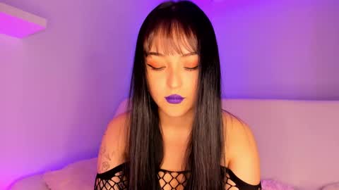 Mimi online show from 12/26/24, 08:21