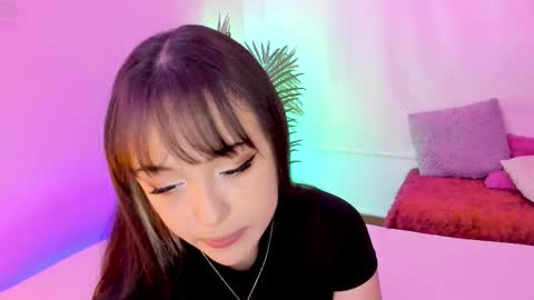 Mimi online show from 11/21/25, 07:01