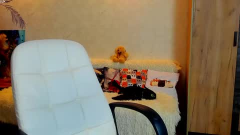 Gloria Wood online show from 05/04/26, 09:00