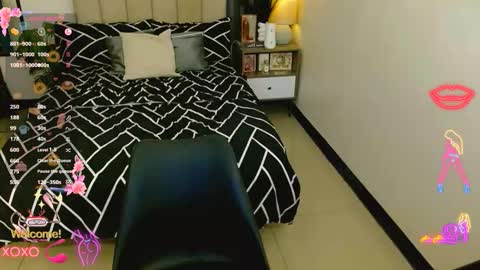 Snapshot of glorious_kim chatting on 09/13/25, 04:01 Kim - DONT FORGET TO FOLLOW AND GIME THUMBS UP online show from 09/13/25, 04:01