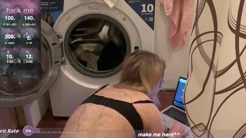 Snapshot of gloryaaaa chatting on 10/02/25, 11:01 I want to make you happy and lovense  online show from 10/02/25, 11:01