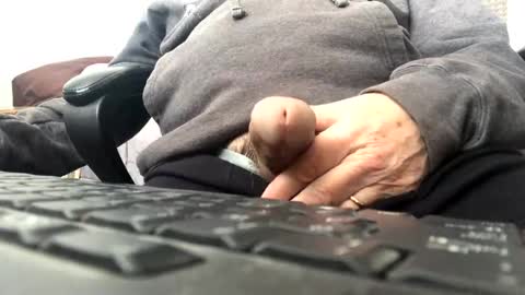 gngnxxx online show from 02/17/25, 01:42