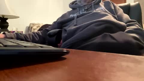 Snapshot of gngnxxx chatting on 03/22/26, 07:06 gngnxxx online show from 03/22/26, 07:06