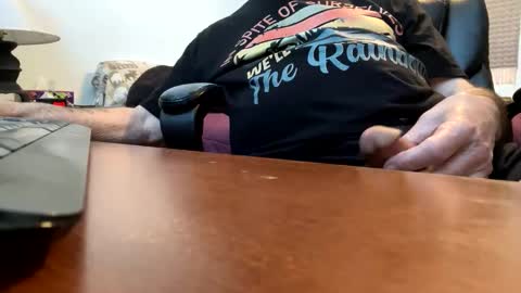 Snapshot of gngnxxx chatting on 03/24/26, 12:43 gngnxxx online show from 03/24/26, 12:43