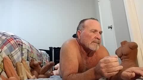 Snapshot of gobare1 chatting on 10/29/25, 06:53 gobare1 online show from 10/29/25, 06:53