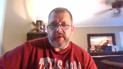 Snapshot of gobey33 chatting on 09/18/25, 03:25 IDKIDCIDGAF online show from 09/18/25, 03:25