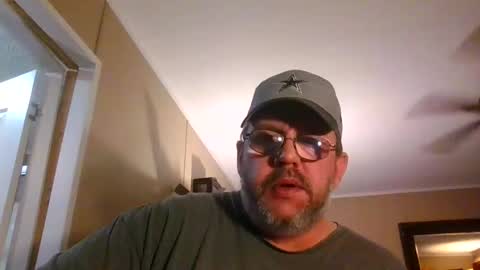 IDKIDCIDGAF online show from 11/18/25, 01:11