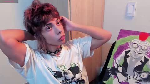 Snapshot of god_dereck chatting on 02/18/26, 06:42 god_dereck online show from 02/18/26, 06:42