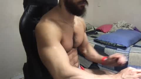 Snapshot of god_hunkules chatting on 01/05/25, 03:55 god hunkules online show from 01/05/25, 03:55