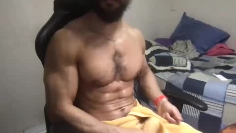 Snapshot of god_hunkules chatting on 01/16/25, 06:48 god hunkules online show from 01/16/25, 06:48