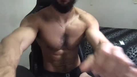 Snapshot of god_hunkules chatting on 02/13/25, 04:39 god hunkules online show from 02/13/25, 04:39