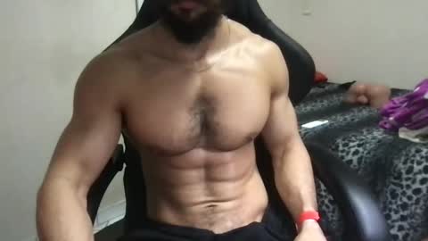 Snapshot of god_hunkules chatting on 02/24/25, 06:47 god hunkules online show from 02/24/25, 06:47