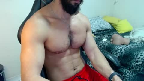 Snapshot of god_hunkules chatting on 12/01/25, 04:23 god hunkules online show from 12/01/25, 04:23