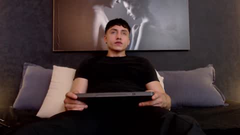 Snapshot of god_of_olympus1 chatting on 12/22/24, 10:15 steven online show from 12/22/24, 10:15