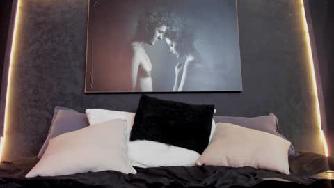 Snapshot of god_of_olympus1 chatting on 12/30/24, 11:28 steven online show from 12/30/24, 11:28