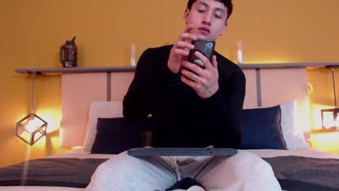 Snapshot of god_of_olympus1 chatting on 01/30/25, 05:06 steven online show from 01/30/25, 05:06