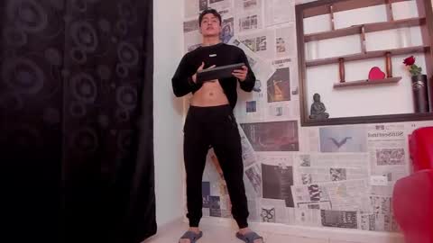 Snapshot of god_of_olympus1 chatting on 03/09/25, 01:46 steven online show from 03/09/25, 01:46