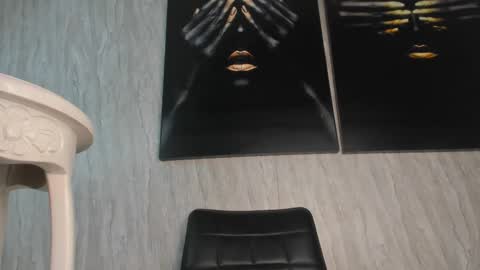Snapshot of goddes_valery chatting on 02/21/25, 01:55 Valery online show from 02/21/25, 01:55