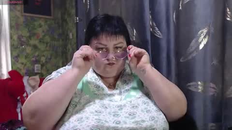 Goddess online show from 10/24/25, 09:06