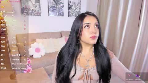 Snapshot of goddess8love chatting on 11/27/25, 05:42 goddess8love online show from 11/27/25, 05:42