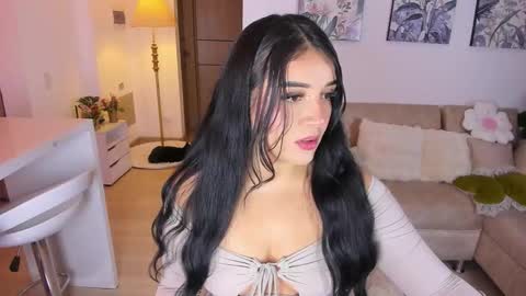 Snapshot of goddess8love chatting on 03/23/26, 04:38 goddess8love online show from 03/23/26, 04:38