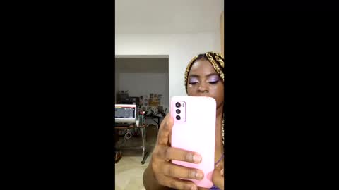 Snapshot of goddess_carrie chatting on 02/15/26, 05:04 GoddessCarrie online show from 02/15/26, 05:04