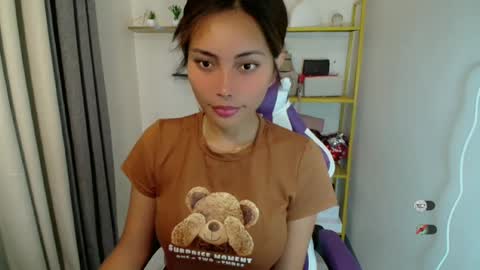 Snapshot of goddess_kendr chatting on 06/23/26, 12:08 kendra online show from 06/23/26, 12:08
