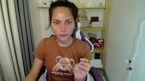 Snapshot of goddess_kendr chatting on 06/28/26, 01:22 kendra online show from 06/28/26, 01:22