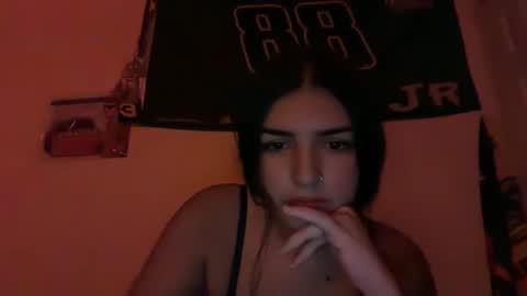 Snapshot of goddess_madii chatting on 09/11/25, 07:19 Madii online show from 09/11/25, 07:19