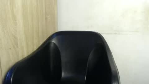 Snapshot of goddess_mellissa chatting on 05/01/26, 09:58 mellissa online show from 05/01/26, 09:58
