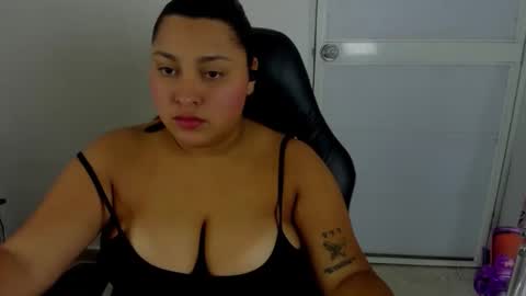 Snapshot of goddess_of_sissys chatting on 05/16/26, 05:48 goddess_of_sissys online show from 05/16/26, 05:48
