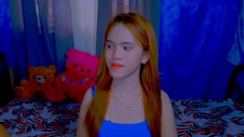 Snapshot of goddess_oliviaa chatting on 05/25/26, 09:59 Olivia online show from 05/25/26, 09:59