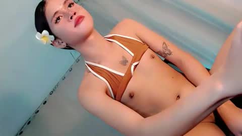 YOUR GODDESS RIAN online show from 11/14/25, 04:11