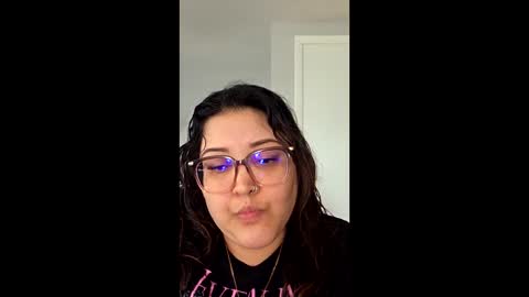 Snapshot of goddess_sereniity chatting on 04/12/26, 07:52 goddess_sereniity online show from 04/12/26, 07:52