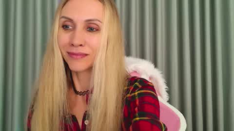 Katarina online show from 11/29/25, 12:30