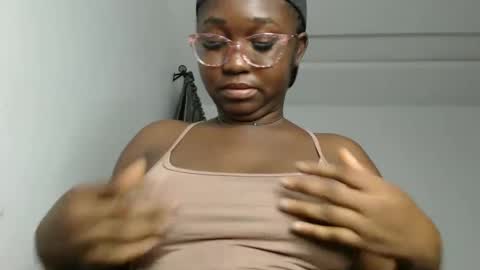 Swidney online show from 03/03/25, 05:09