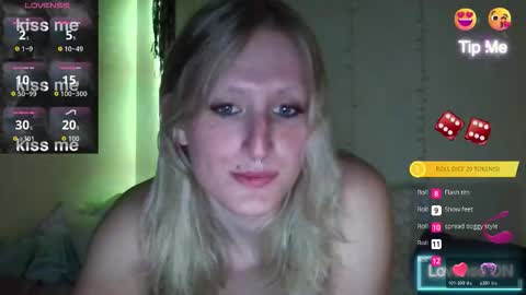 Snapshot of goddessalison chatting on 01/17/26, 02:27 goddessalison online show from 01/17/26, 02:27
