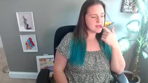 Snapshot of goddessamelia92 chatting on 07/21/26, 05:15 Goddess Amelia online show from 07/21/26, 05:15