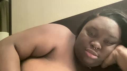 Snapshot of goddessjackieoz chatting on 09/29/25, 01:44 Madame Jackie online show from 09/29/25, 01:44