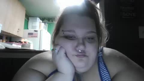 Snapshot of goddesskay30 chatting on 09/28/25, 09:58 goddesskay30 online show from 09/28/25, 09:58