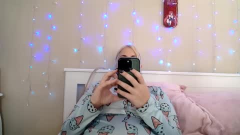 Snapshot of goddesslilith chatting on 10/09/25, 03:21 Goddess Lilith - 111 tks to PM online show from 10/09/25, 03:21