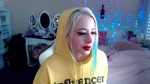Snapshot of goddesslilith chatting on 06/17/26, 12:46 Goddess Lilith - 111 tks to PM online show from 06/17/26, 12:46