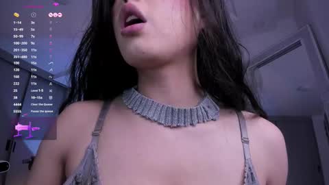 Snapshot of goddesslinda chatting on 10/19/25, 01:39 Linda online show from 10/19/25, 01:39