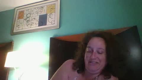 Crystal online show from 04/09/26, 01:16