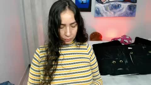 Snapshot of goddessnahi chatting on 04/13/26, 04:40 Naih Reyes online show from 04/13/26, 04:40