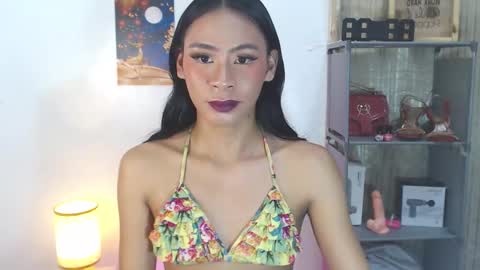 Snapshot of goddessnianxx chatting on 09/26/25, 02:48 Kyla and Nian online show from 09/26/25, 02:48